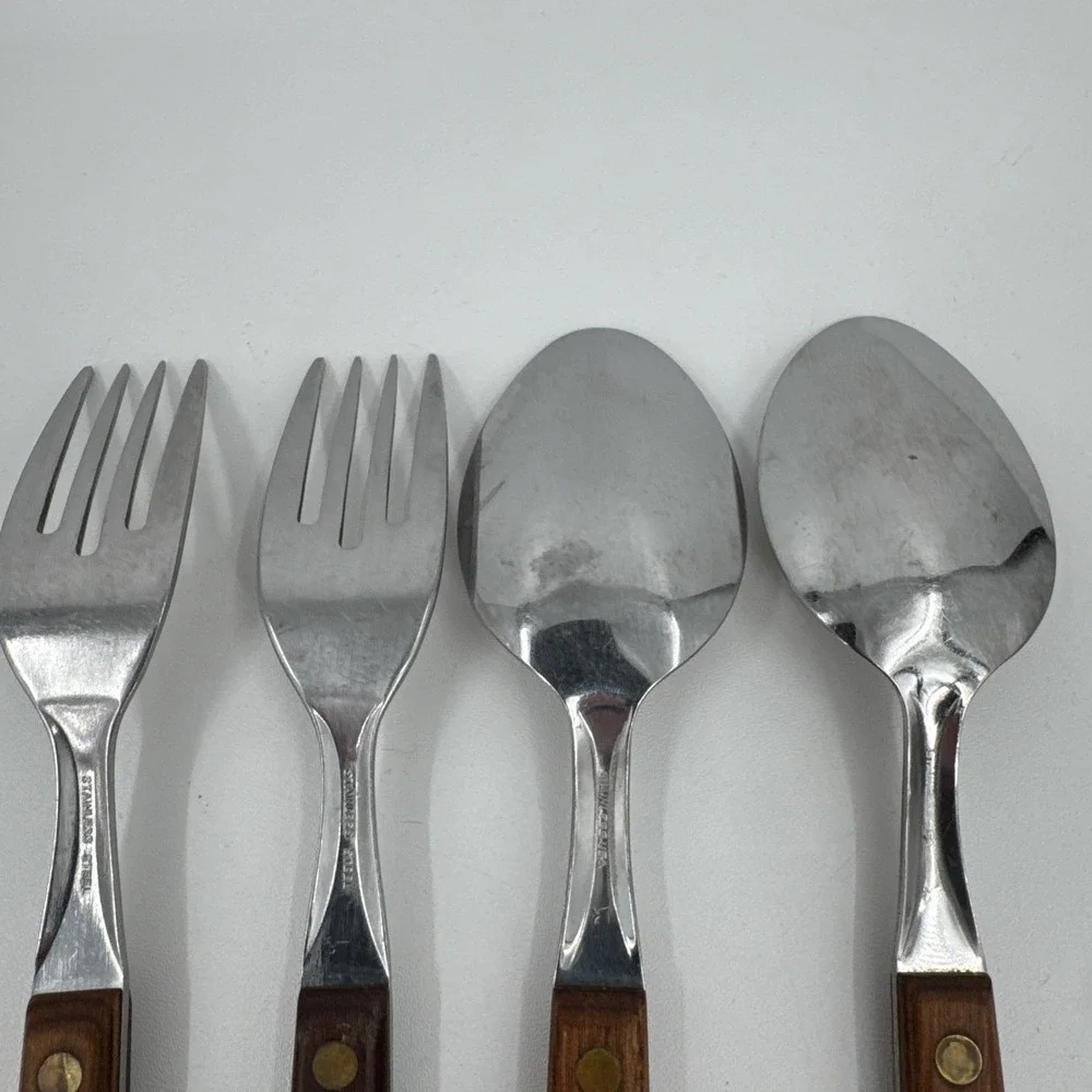 Unbranded Forks/Spoons‎ Wood Handle Stainless Steel 4 Vintage